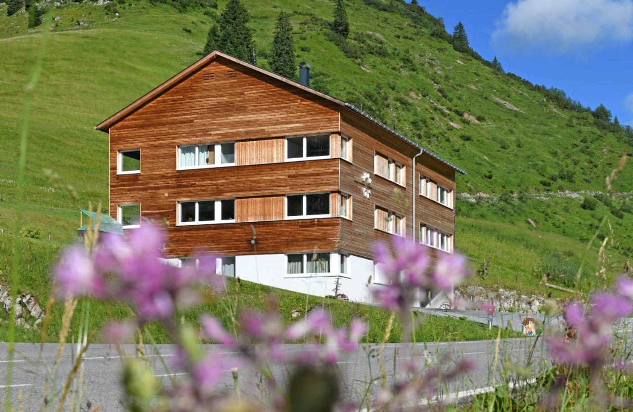 Bergzeit Appartements Warth  Exterior photo